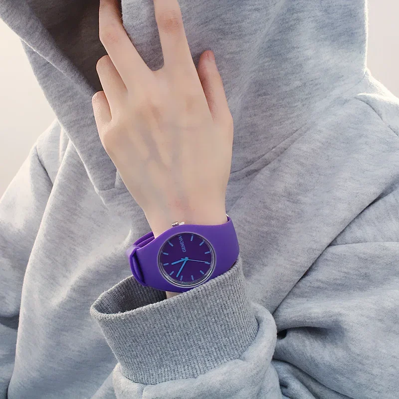 Мужские часы, женские кремовые – обзор и цена Dress Watch Ultra Thin